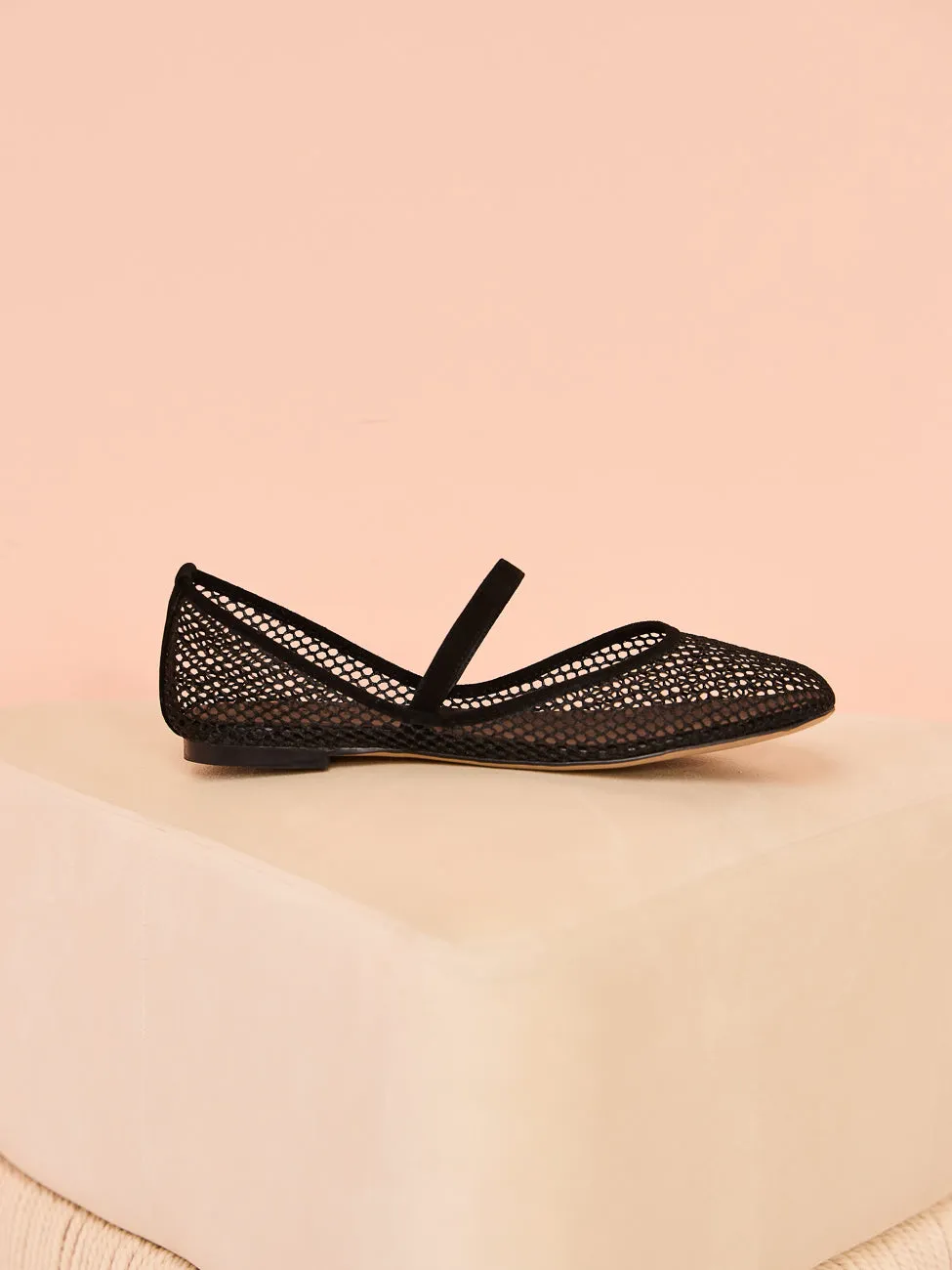 Alias Mae Lily Elegant Black Womens Shoes