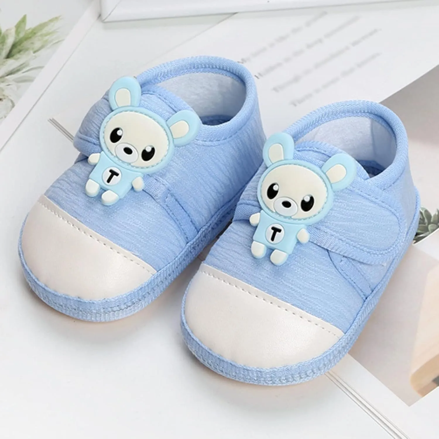 Baby Shoes Boys and Girls Walking Shoes Comfortable and Fashionable Princess Shoes Kids Slip on Shoes