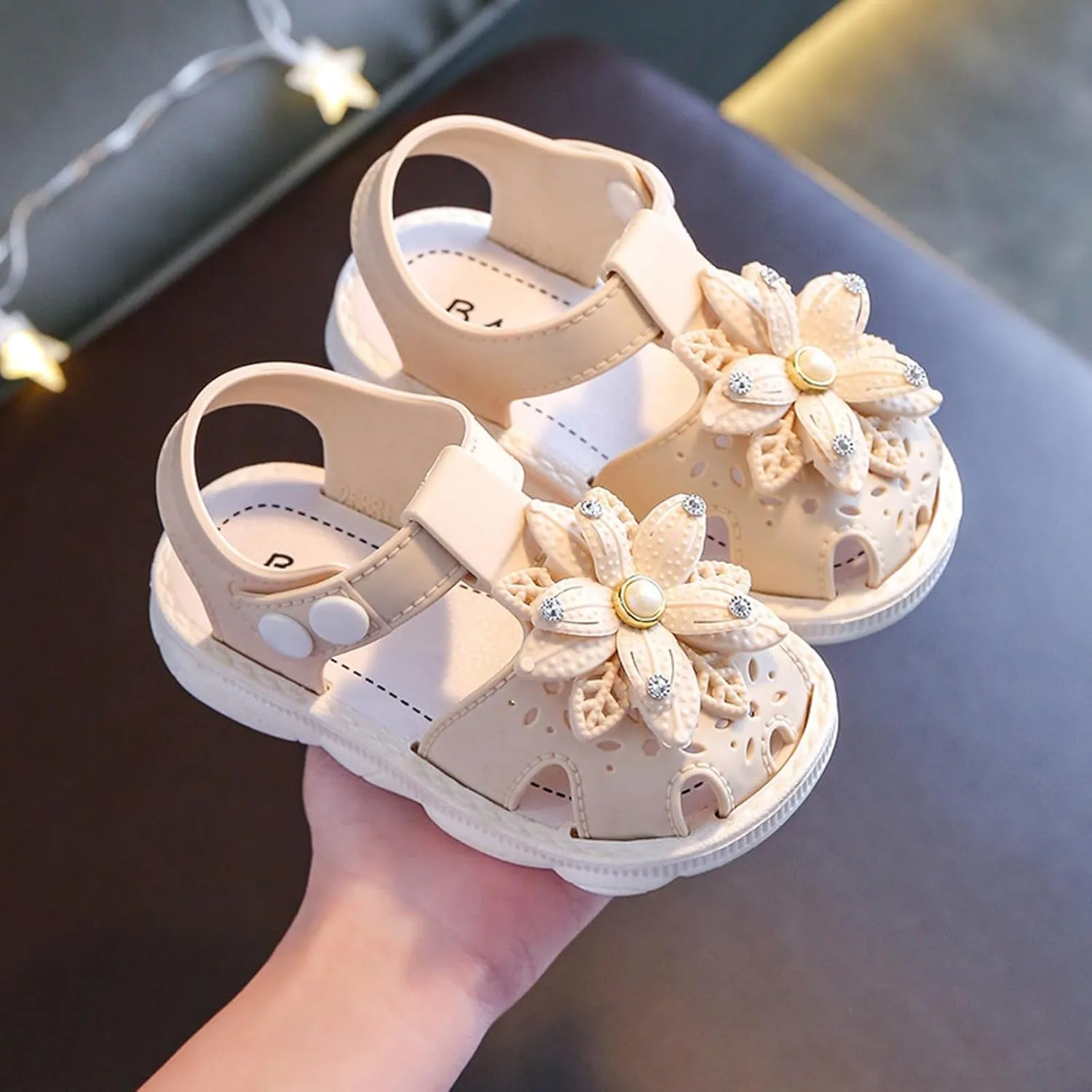 Children Shoes Comfortable Flat Sandals Fashionable Toe Covering Children Toddler Shoes Beach Toddler Athletic Sandal