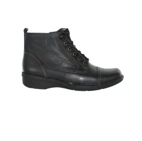 Sure! An optimized title for Clarks Money Beat could be:

Clarks Stylish Money Beat Waterproof Sneakers for Ultimate Comfort and Fashion