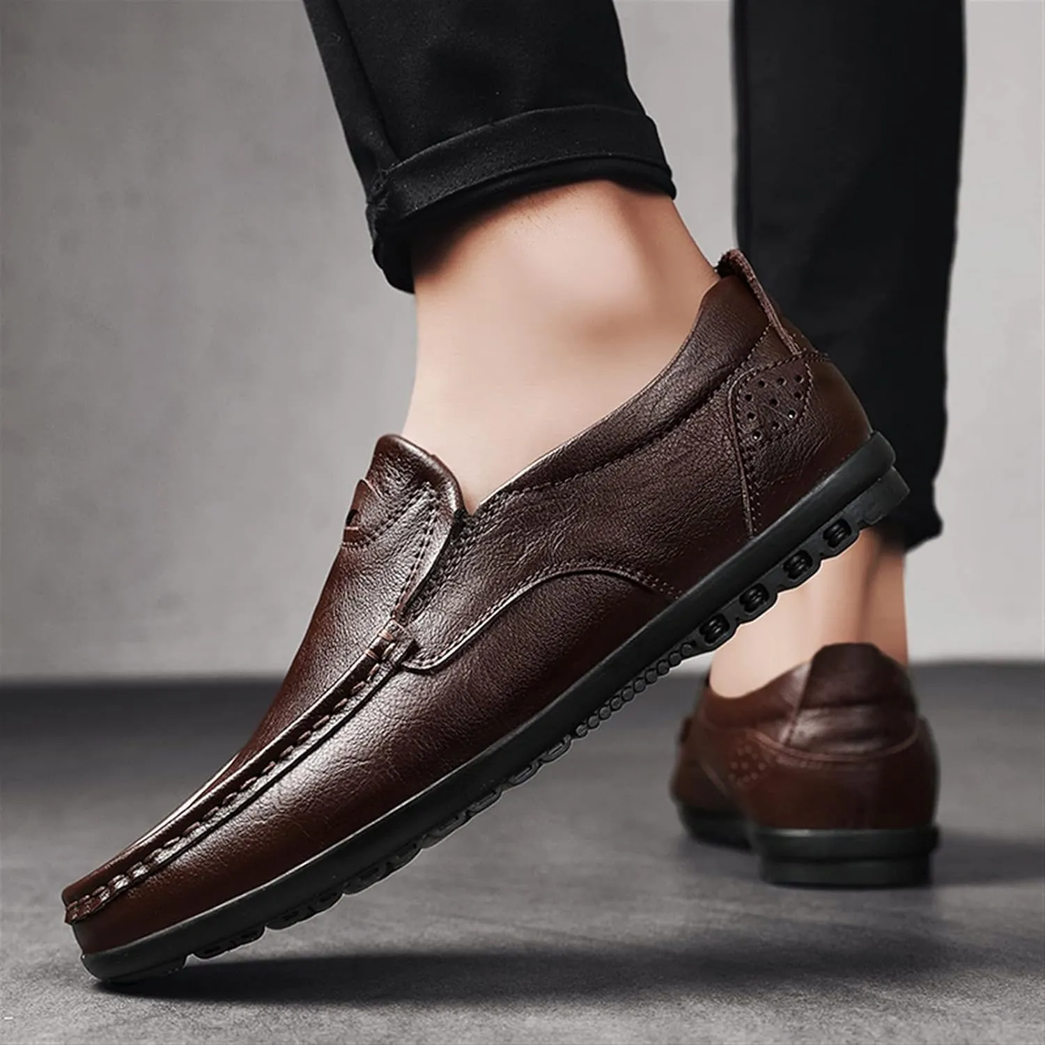 Driving Moccasins for Men Genuine Leather Stitching Details Round Toe Lightweight Anti-Slip Resistant Flexible Flat Heel Driving Slip on for Any Attire