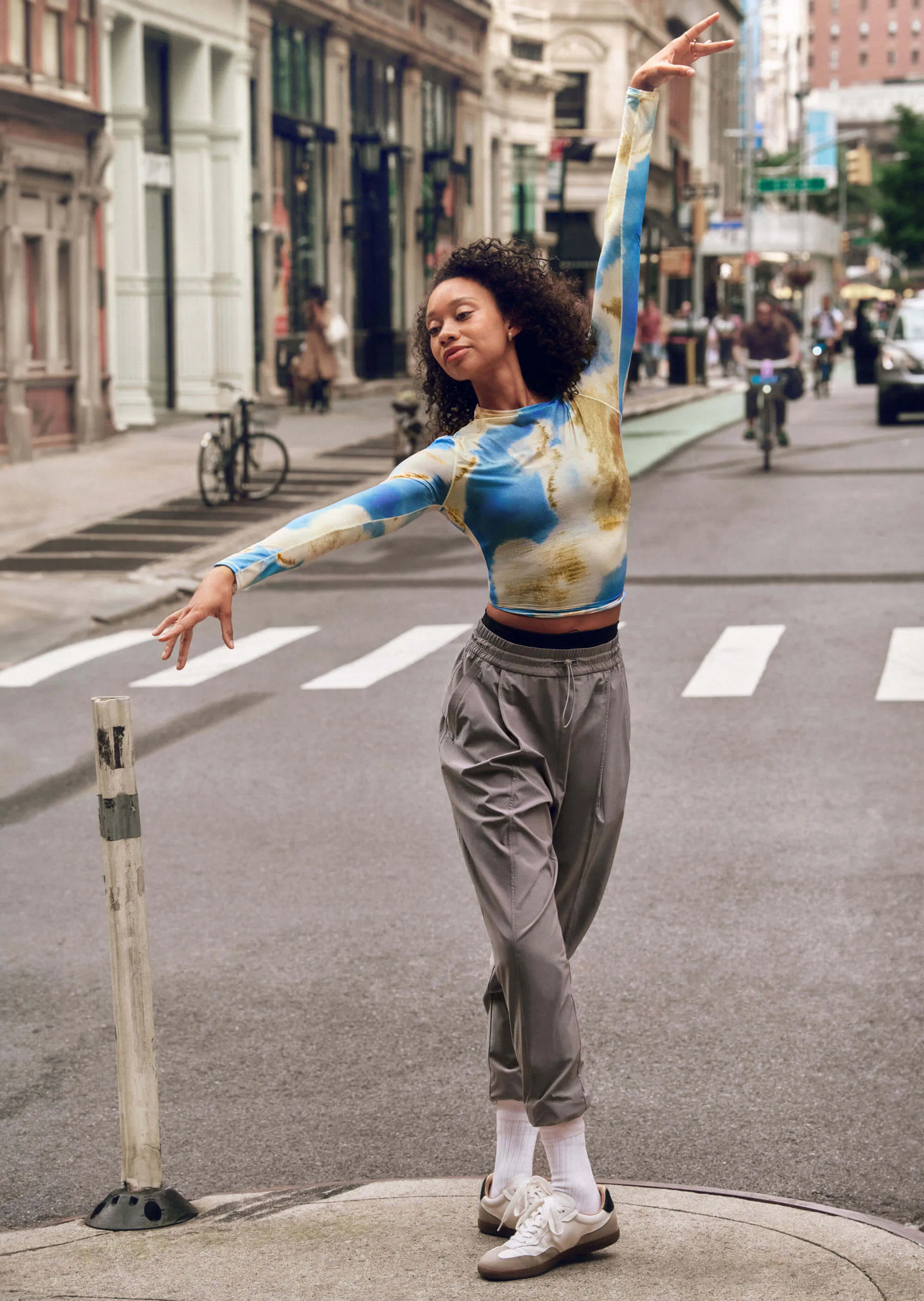 NEIWAI ACTIVE X NYCB Asymmetric Long Sleeve Top